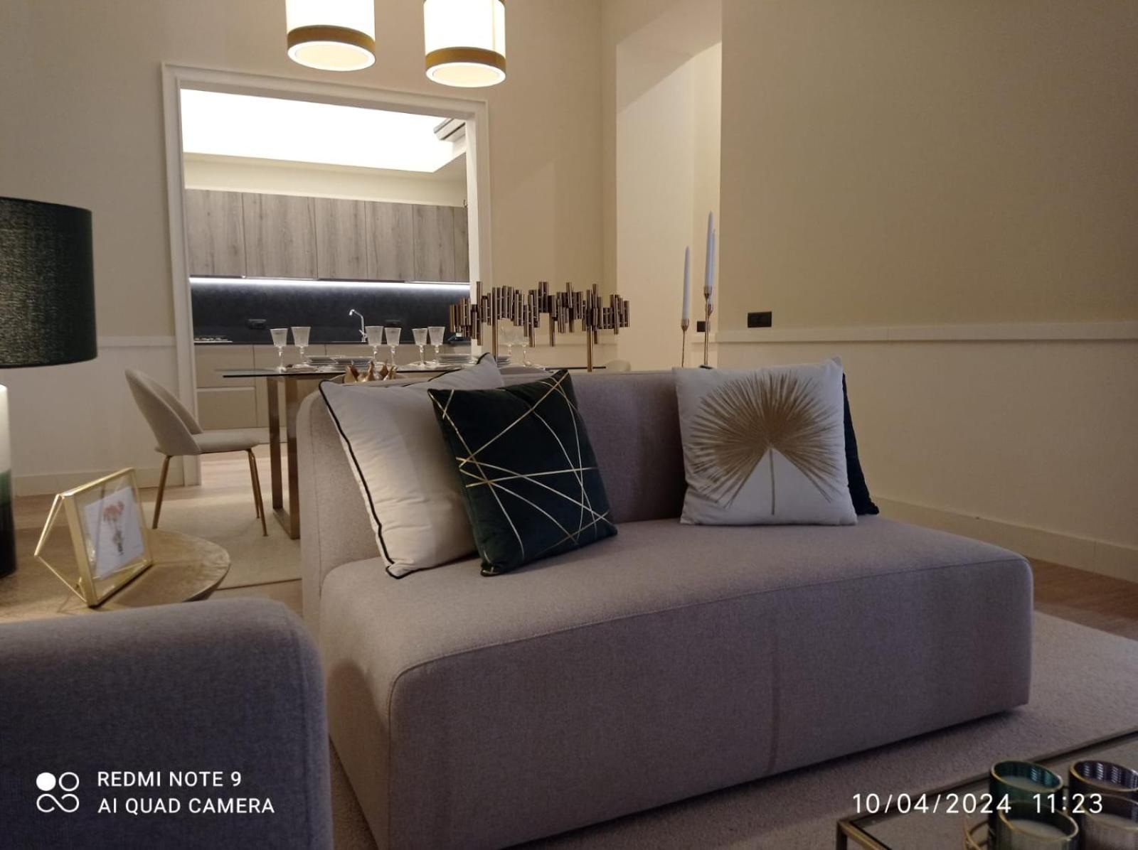 נאפולי Margherita Apartments מראה חיצוני תמונה
