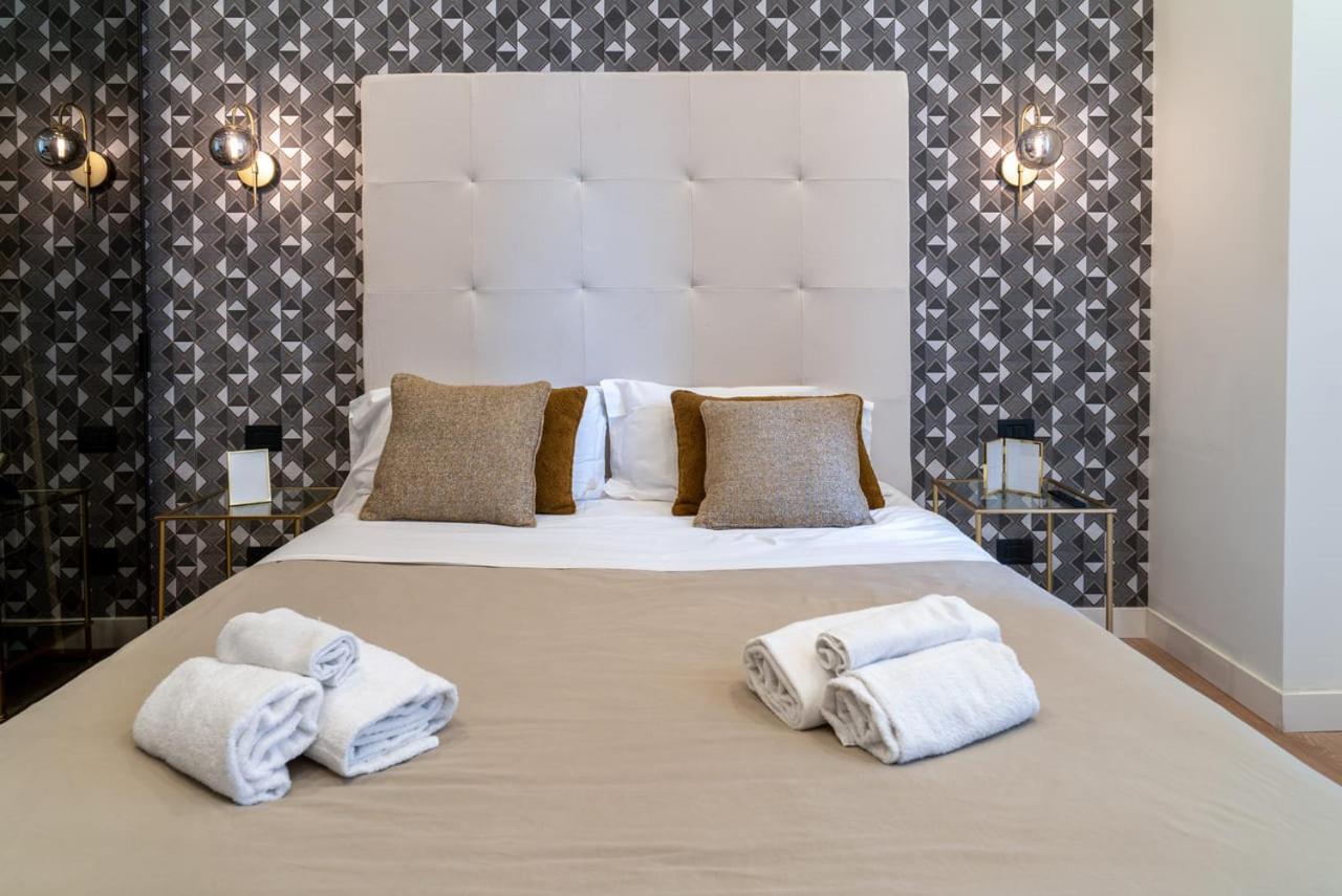 נאפולי Margherita Apartments מראה חיצוני תמונה